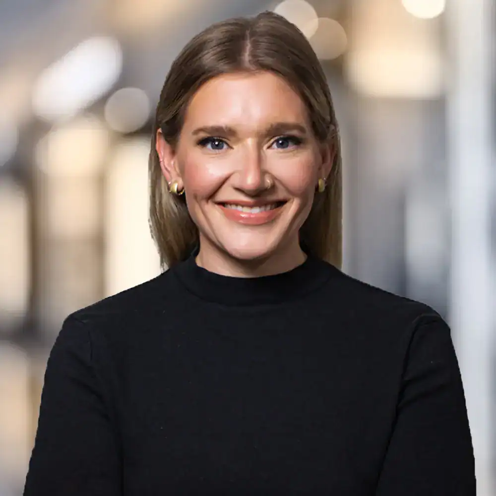 Julie-Englerth-Assistant